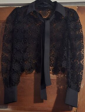 Zara Black Floral Lace Tie-Neck Cropped Blouse